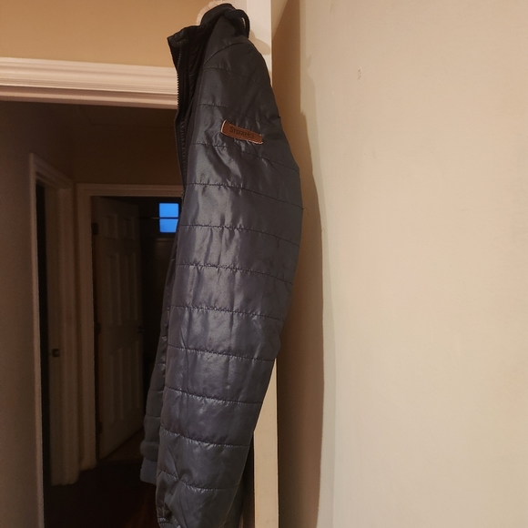 Blue Jacket - Picture 4 of 8